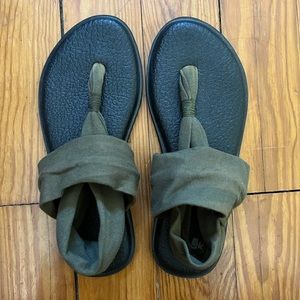 Sanuk Yoga Slings